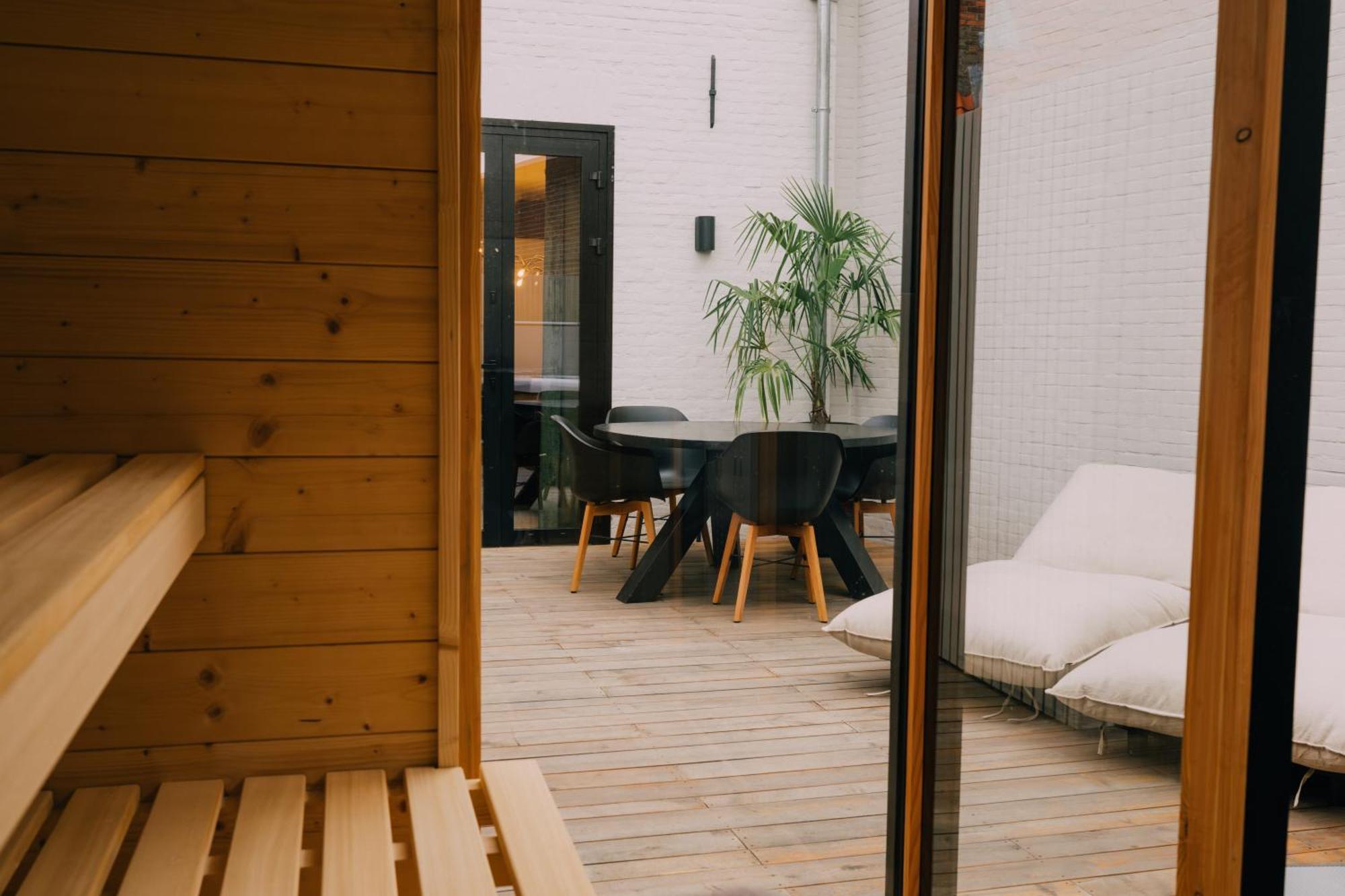 Thebridge29 Boutique Apartment เบรดา ภายนอก รูปภาพ