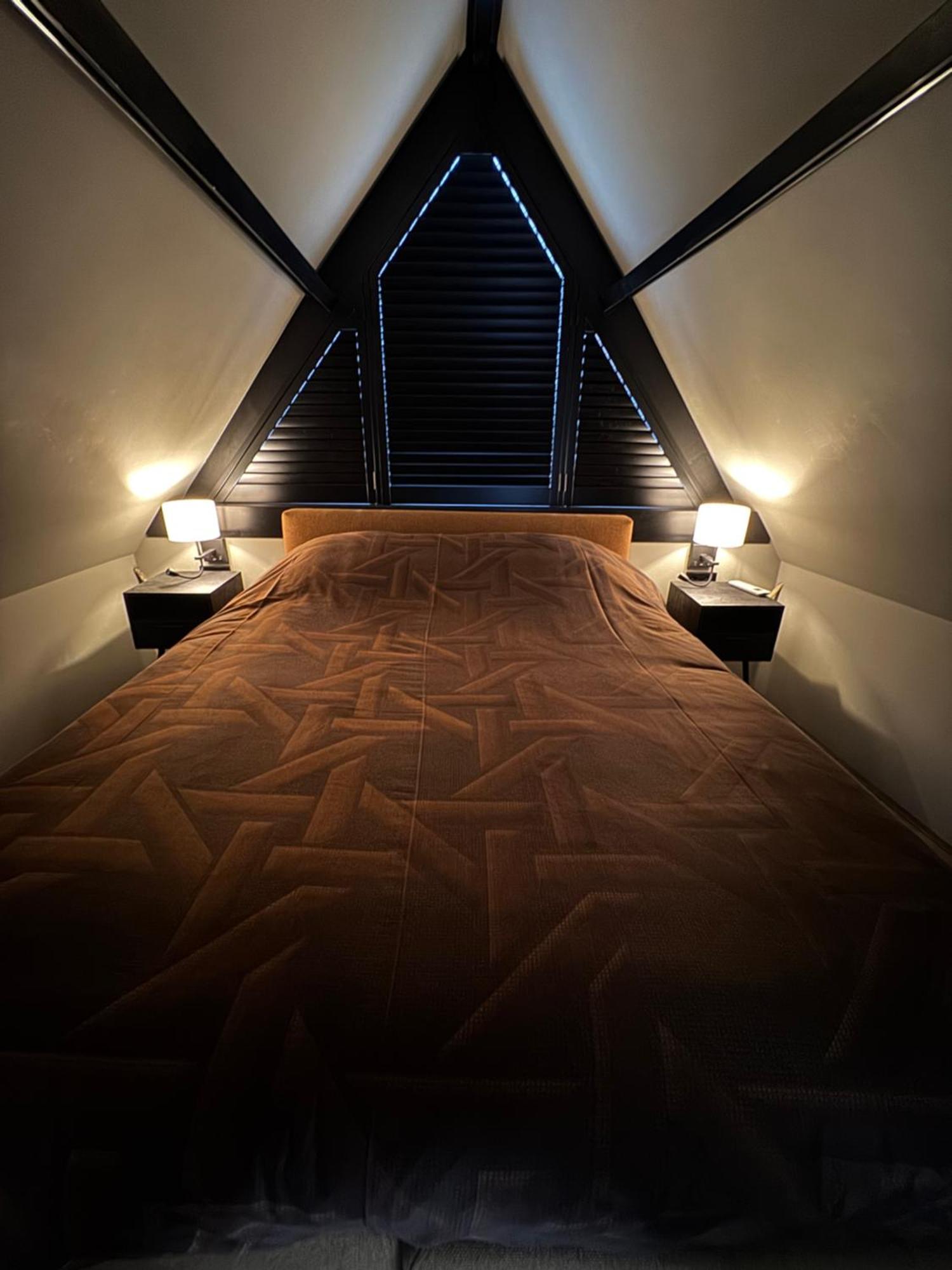 Thebridge29 Boutique Apartment เบรดา ภายนอก รูปภาพ